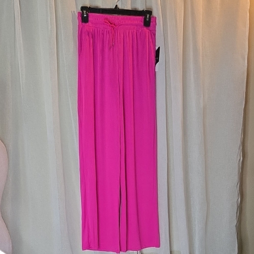 Women's Wide Leg Pink Pants